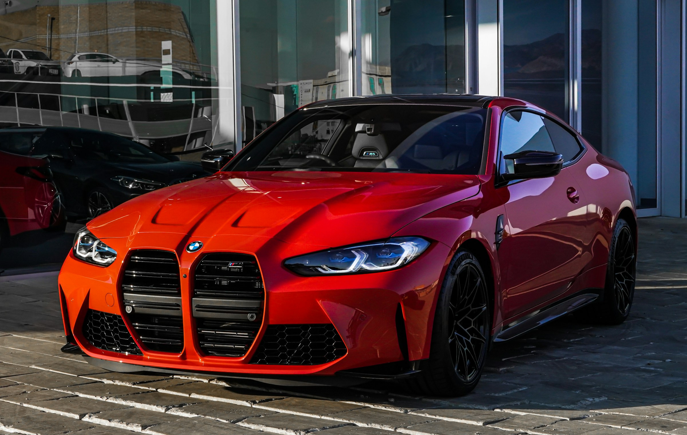 Studio — coupé sport